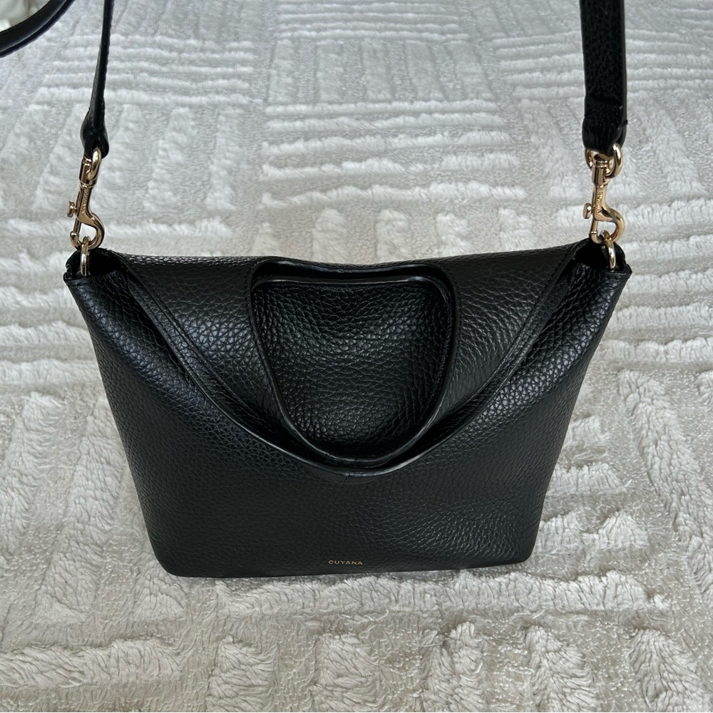 Cuyana Mini System Tote in Pebbled Black Leather with Adjustable Strap - GUC - Picture 8 of 16